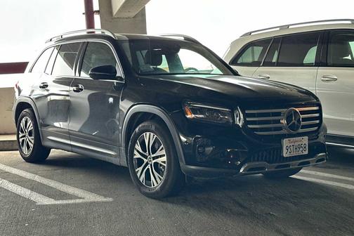 2024 Mercedes-Benz GLB 250 