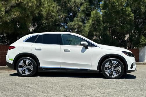 Polar White 2023 Mercedes-Benz EQE 350