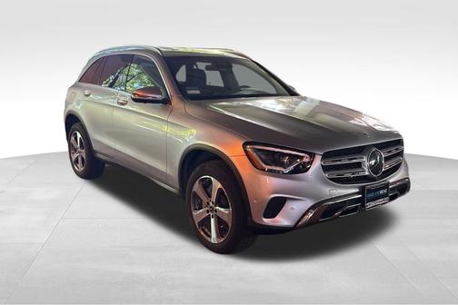 Hightech Silver 2022 Mercedes-Benz GLC 300