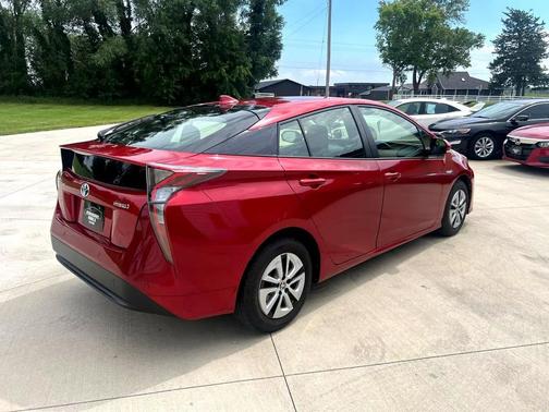 2017 Toyota Prius Two
