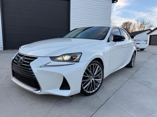 2019 Lexus IS 300 Base