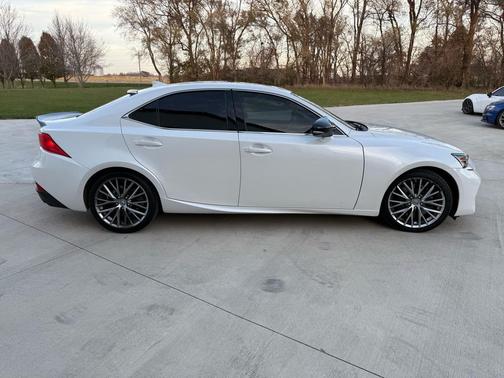 2019 Lexus IS 300 Base
