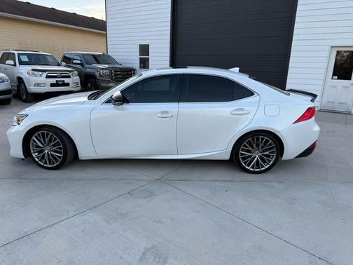 2019 Lexus IS 300 Base