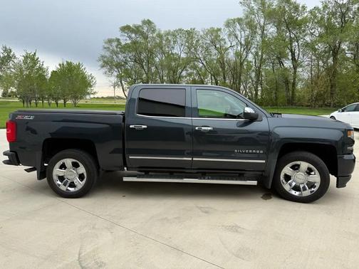 GRAY 2017 Chevrolet Silverado 1500 LTZ