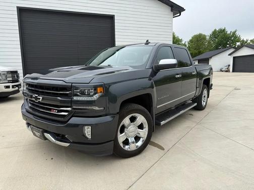 GRAY 2017 Chevrolet Silverado 1500 LTZ