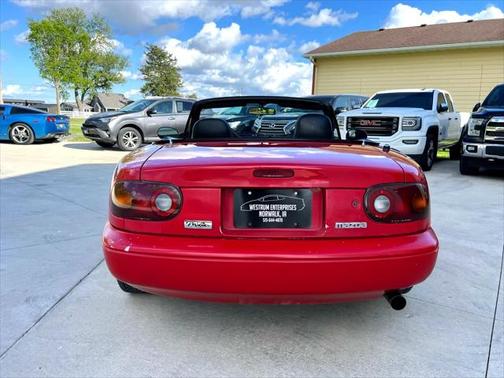 1992 Mazda MX-5 Miata Base
