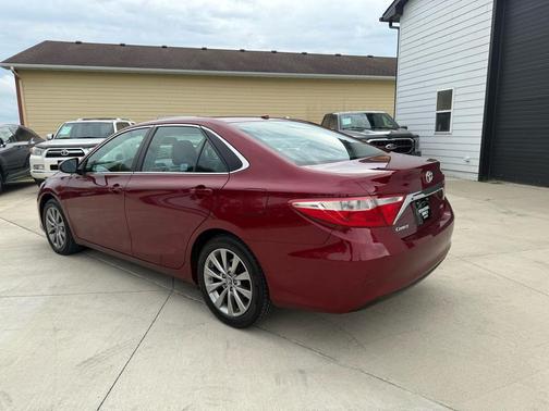 2017 Toyota Camry XLE