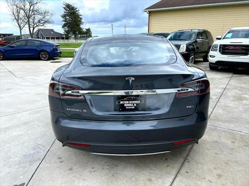 2015 Tesla Model S 70D