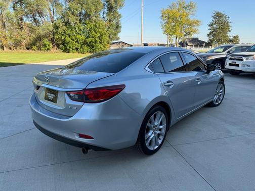 2016 Mazda Mazda6 i Touring