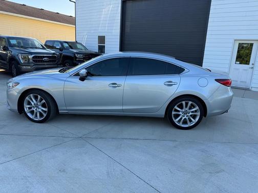 2016 Mazda Mazda6 i Touring