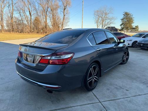 2017 Honda Accord Sport SE