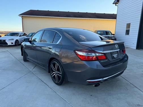 2017 Honda Accord Sport SE