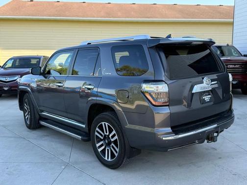 Magnetic Gray Metallic 2014 Toyota 4Runner Limited