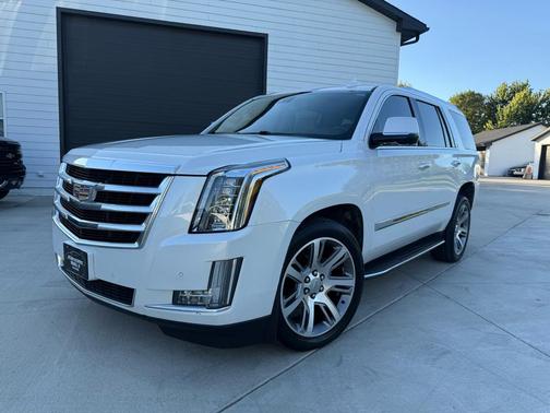 2016 Cadillac Escalade Luxury