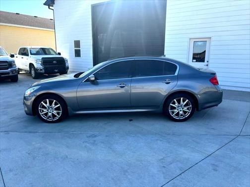 2012 INFINITI G37x Base