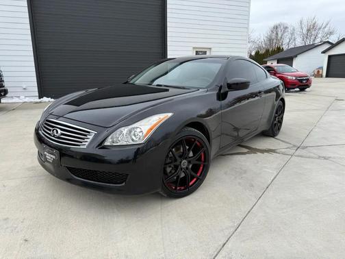 2010 INFINITI G37x Base