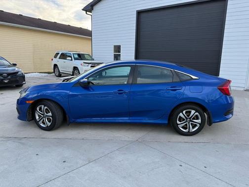 2017 Honda Civic LX