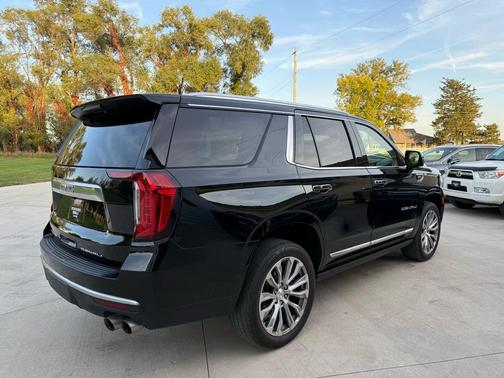 2022 GMC Yukon Denali