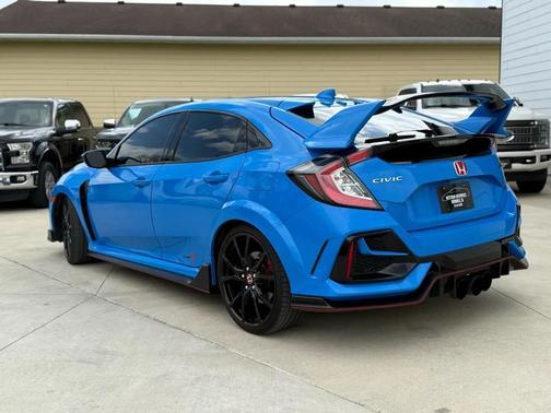 Boost Blue Pearl 2021 Honda Civic Type R Touring