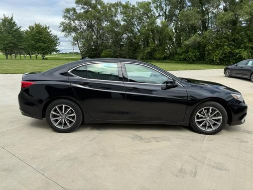 Majestic Black Pearl 2020 Acura TLX Technology