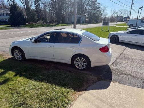 2013 INFINITI G37x Base
