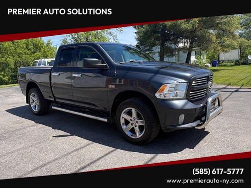 True Blue Pearl Coat 2013 RAM 1500 Tradesman/Express