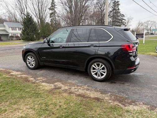 Black Sapphire Metallic 2015 BMW X5 xDrive35i