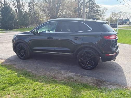 Black Velvet 2017 Lincoln MKC Reserve