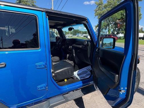 Hydro Blue Pearl Coat 2015 Jeep Wrangler Unlimited Sport