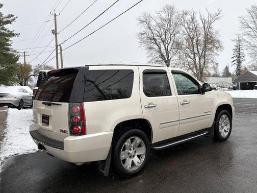 2012 GMC Yukon Denali