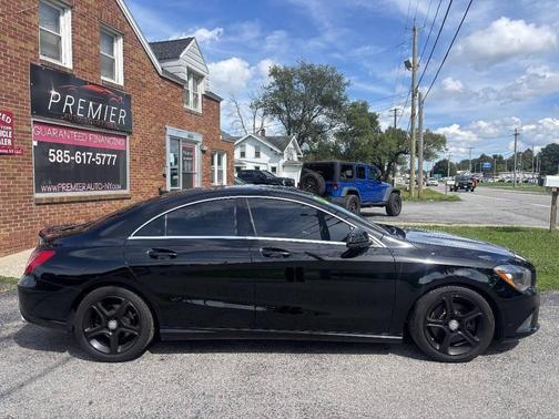 Cosmos Black Metallic 2014 Mercedes-Benz CLA-Class 4MATIC