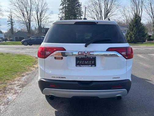 Summit White 2018 GMC Acadia SLT-1