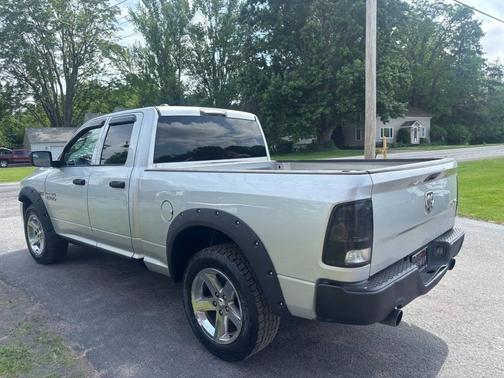 Bright Silver Metallic Clear Coat 2014 RAM 1500 Tradesman/Express