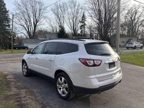 Summit White 2016 Chevrolet Traverse LTZ