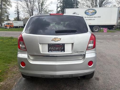 Silver Topaz Metallic 2013 Chevrolet Captiva Sport LT