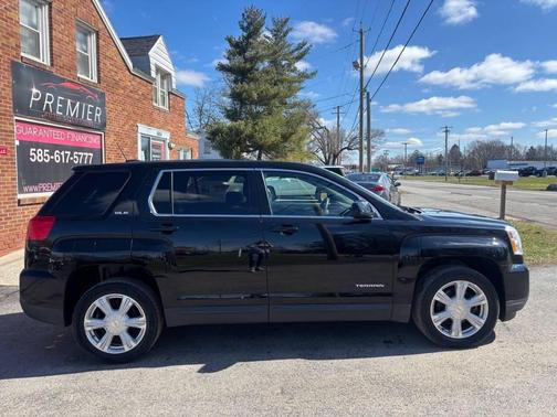 Ebony Twilight Metallic 2017 GMC Terrain SLE-1