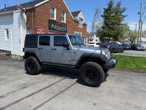 2014 Jeep Wrangler Unlimited Freedom Edition