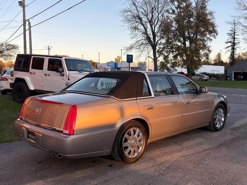 2006 Cadillac DTS Luxury
