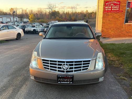 2006 Cadillac DTS Luxury
