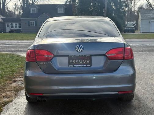 2014 Volkswagen Jetta Man SE