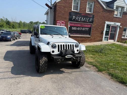 2013 Jeep Wrangler Unlimited Sahara