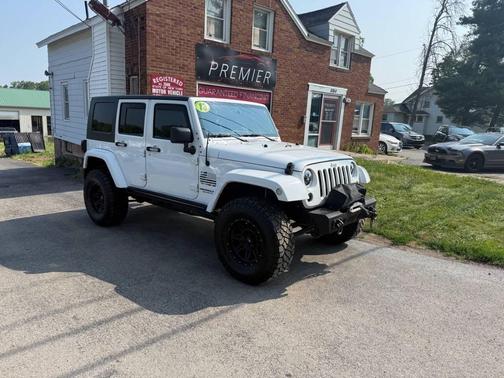 2013 Jeep Wrangler Unlimited Sahara