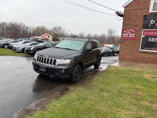 2012 Jeep Grand Cherokee Laredo