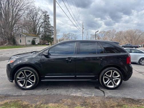 Tuxedo Black Metallic 2013 Ford Edge Sport