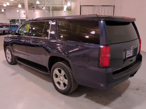 2018 Chevrolet Suburban LT