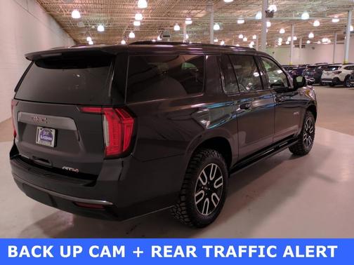 2023 GMC Yukon XL AT4