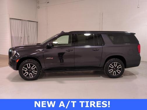 2023 GMC Yukon XL AT4