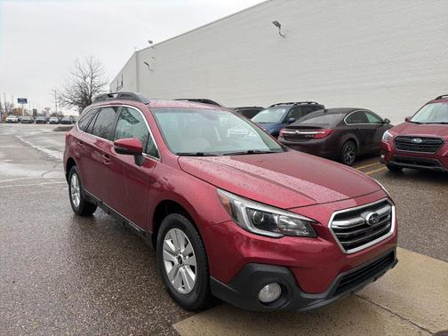 2019 Subaru Outback 2.5i Premium