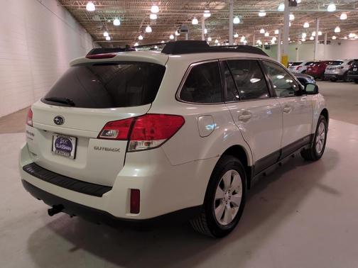 2011 Subaru Outback 2.5i