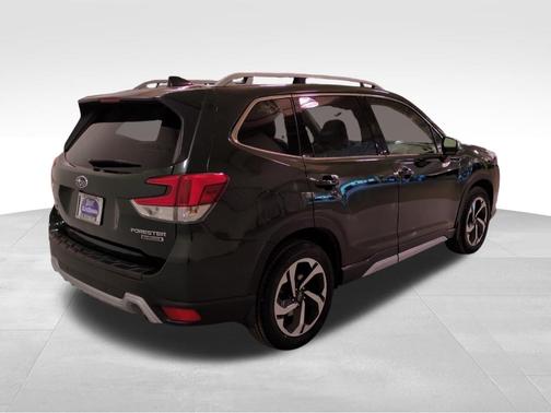 2023 Subaru Forester 2.5i Touring